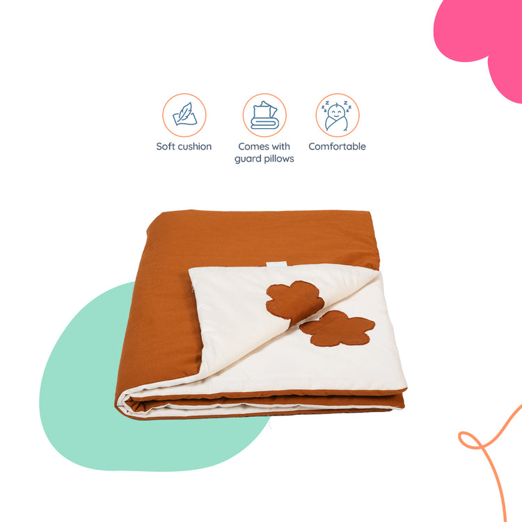 Adorables Quilt-M | Coffee & Off White | Cotton & Recron Sheet | Includes Side & Neck Pillows